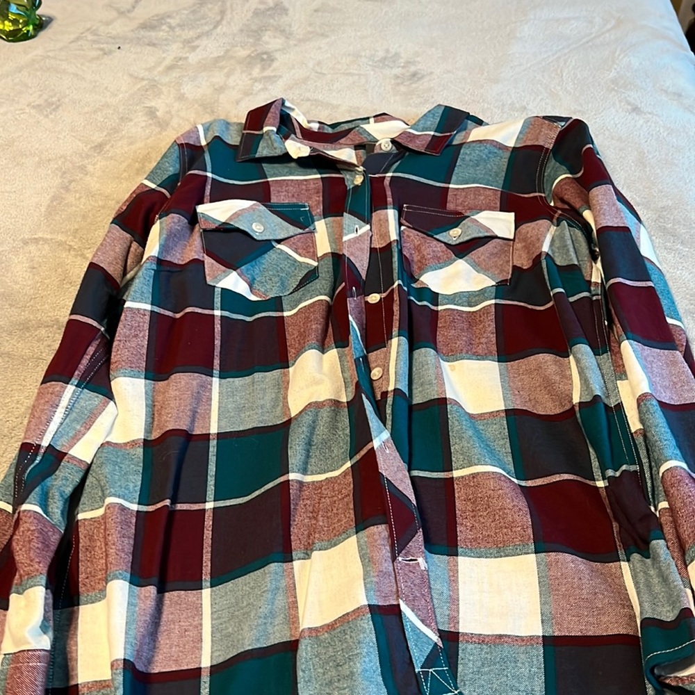 Super cute flannel plaid shirt - Eddie Bauer- size L